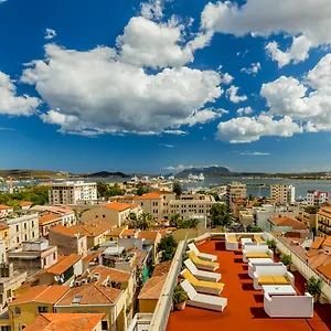 hotel-panorama-olbia.in-sardinia.net/