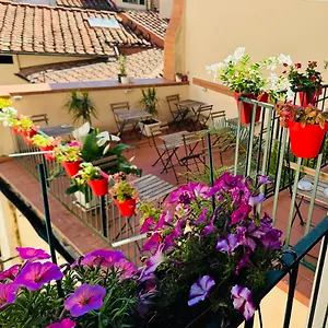 Albergue Emerald Palace