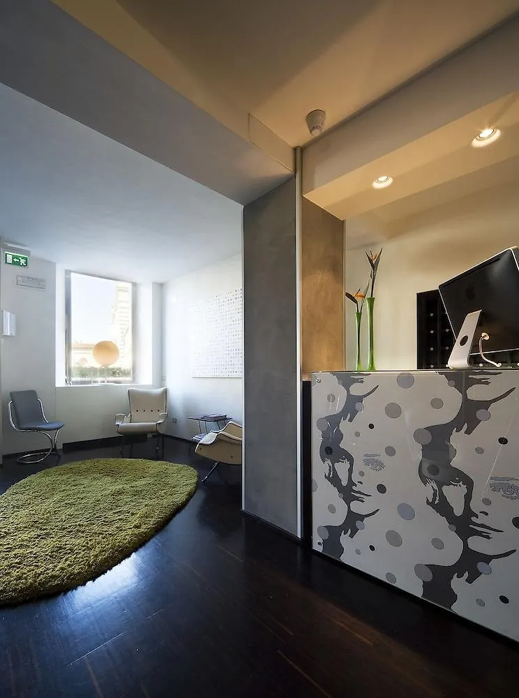 ***  Hotel Universo - Wtb Hotels Florence Italy